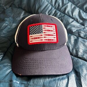 Mesh, snap back hat. OS